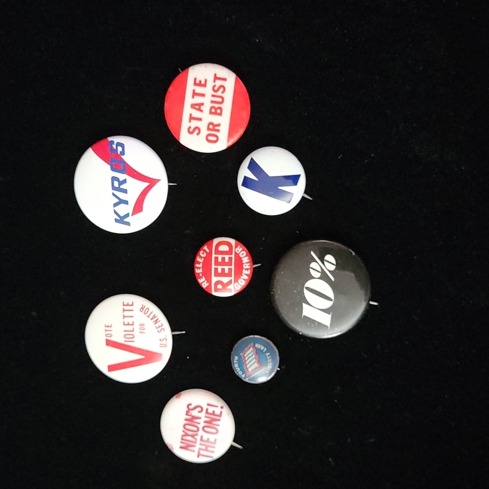 8 Vintage Political Pins 2A